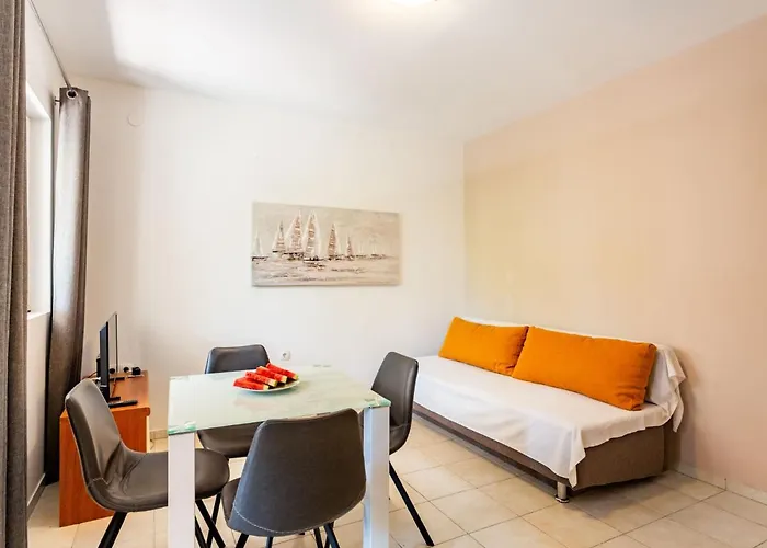 Tino-1 By Interhome Sukošan